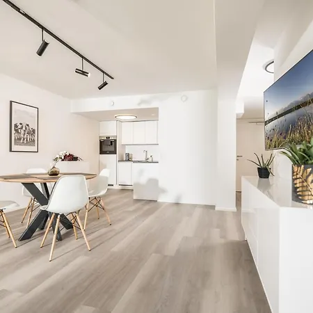 Max Ξενοδοχείο με διαμερίσματα 3*